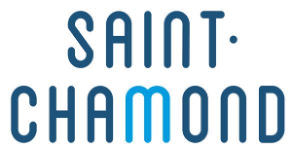 Saint-Chamond écrit en bleu, avec le M qui ressort en bleu plus clair 