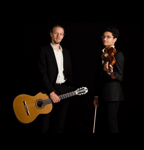 Guitare et violon en jeans – Saint-Donat-sur-l&rsquo;Herbasse (26)