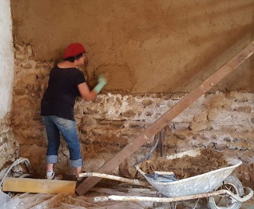 Réaliser des enduits et correcteurs thermiques à base de chaux et terre- La Tour-de-Salvagny (69)