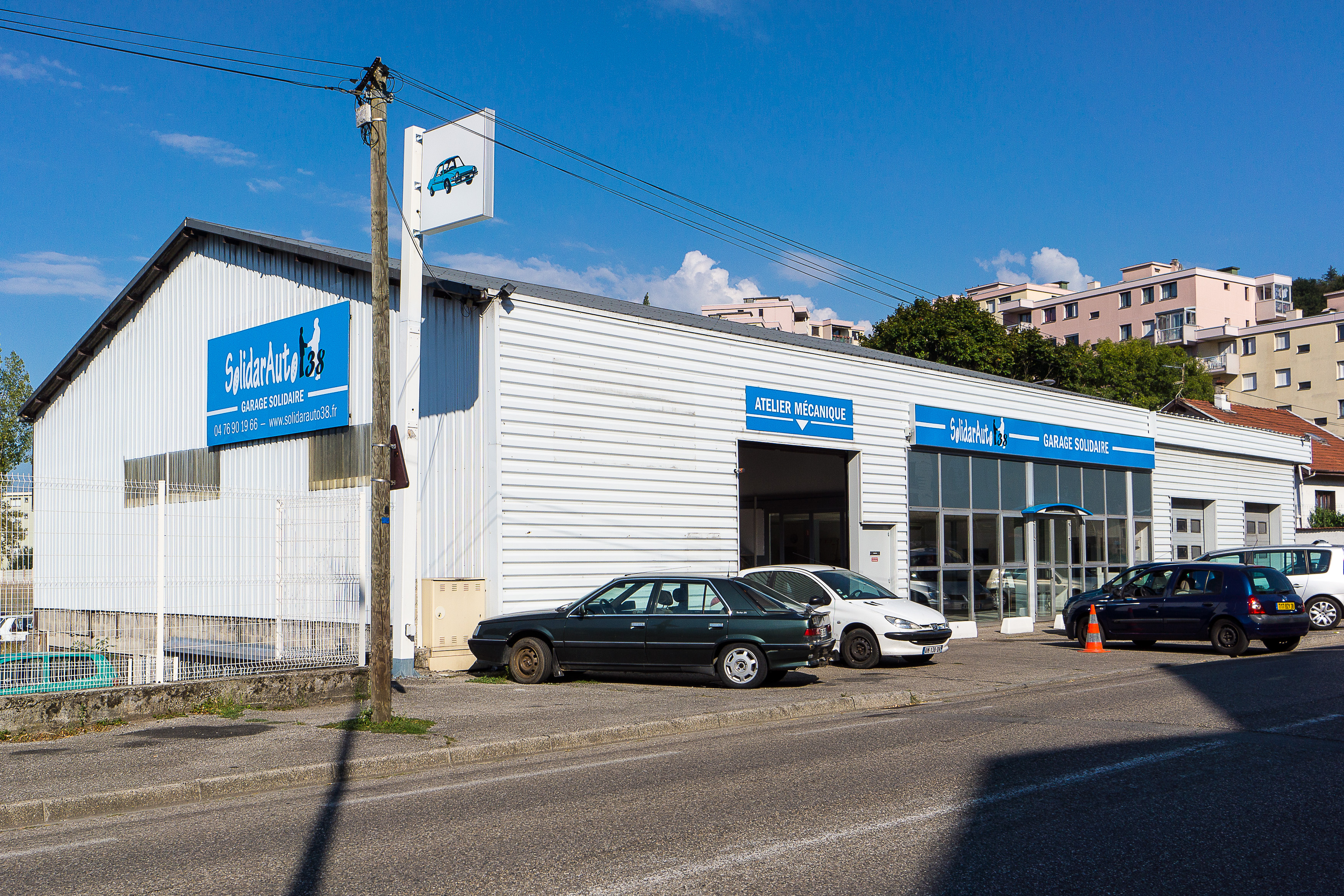 SolidarAuto 38 recherche des bénévoles H/F pour aider l&rsquo;équipe d&rsquo;exploitation du garage solidaire et développer son action – Echirolles (38)