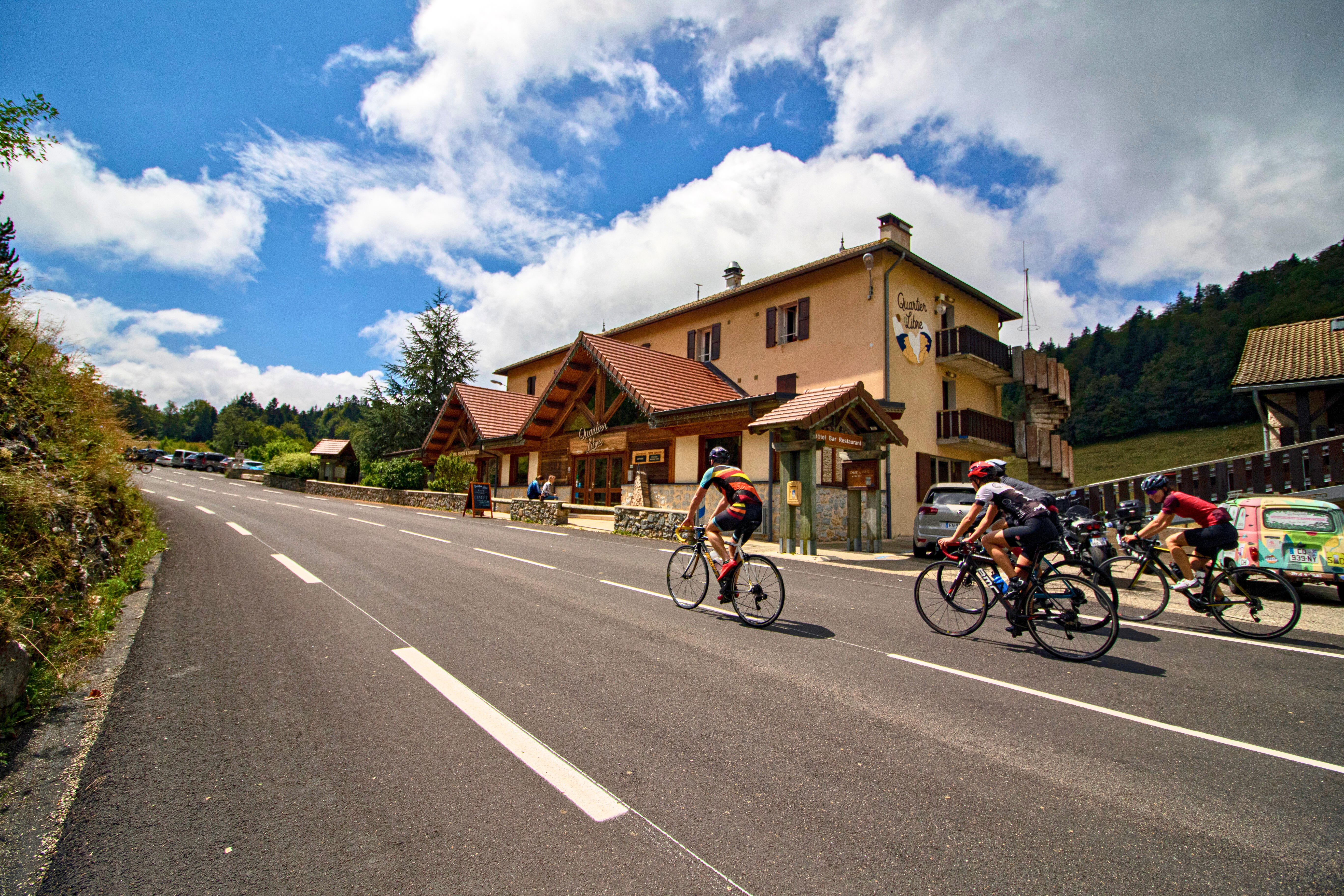 Cuisinier.ère en CDD saisonnier  – CDD – H/F – Saint-Jean-en-Royans – Drôme (26)