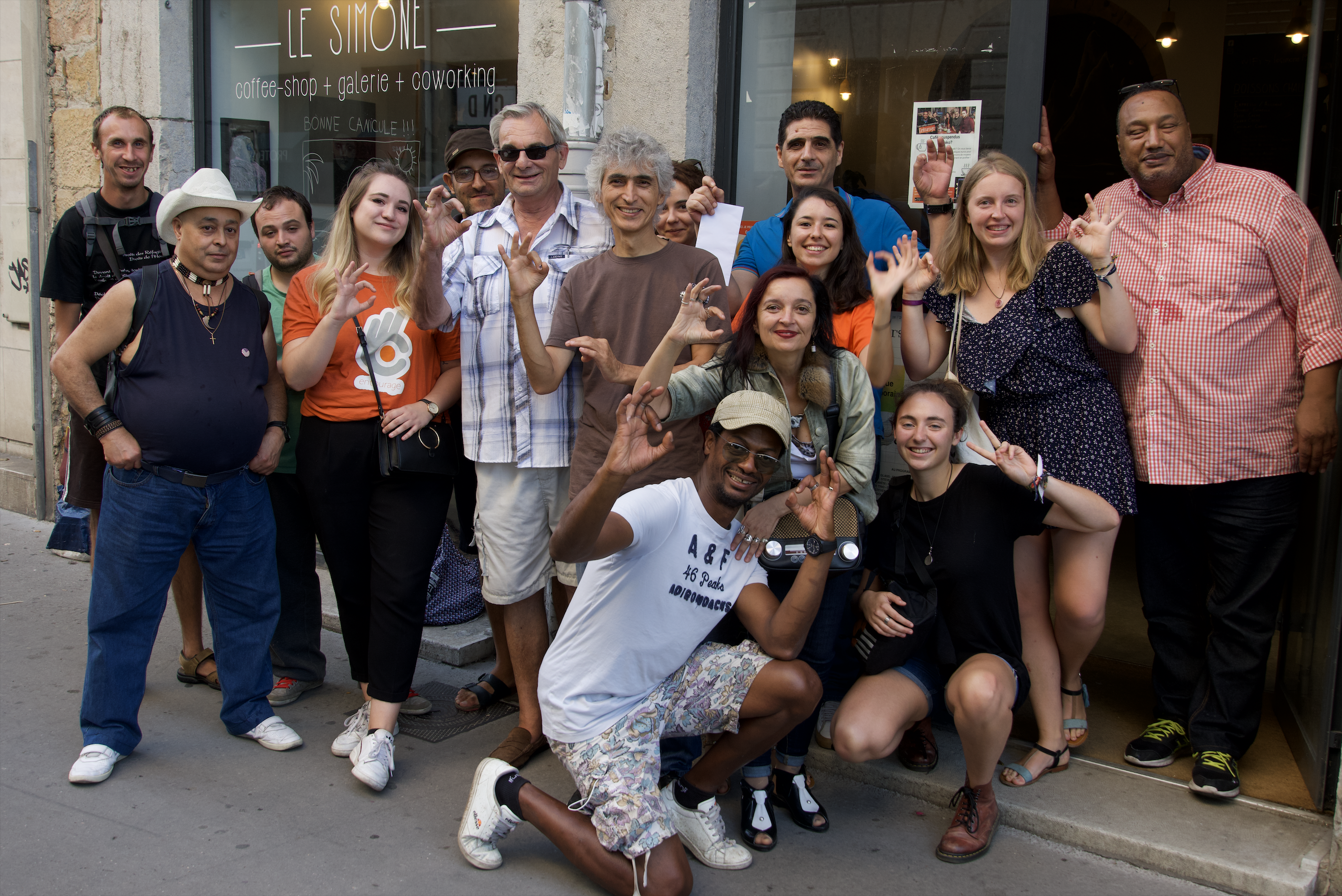 Entourage recherche des bénévoles H/F : Ambassadeur Entourage – créer du lien entre voisins avec et sans abri – Lyon (69)